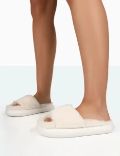 Public Desire Bashful Ecru Faux Fur Chunky Sole Slider Slippers Hot